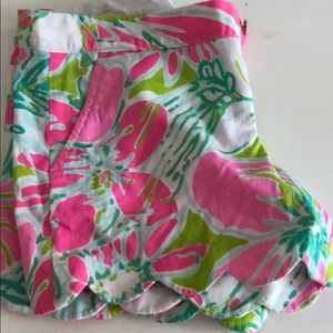 Lilly Pulitzer Buttercup shorts